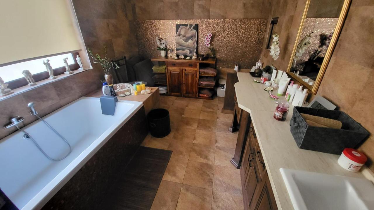 Lotus Guest House Malta Gzira Экстерьер фото